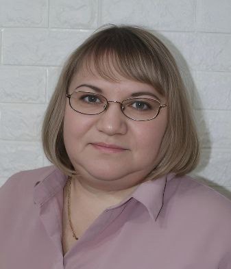 Ларионова Евгения Юрьевна.
